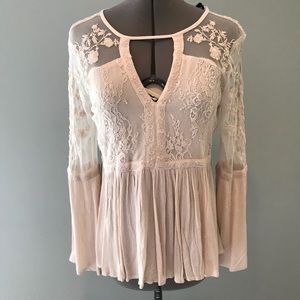 Lace Bell Sleeve Shirt